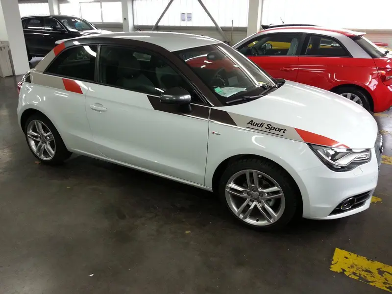 covering-audi-A1-sport-stickage-135910