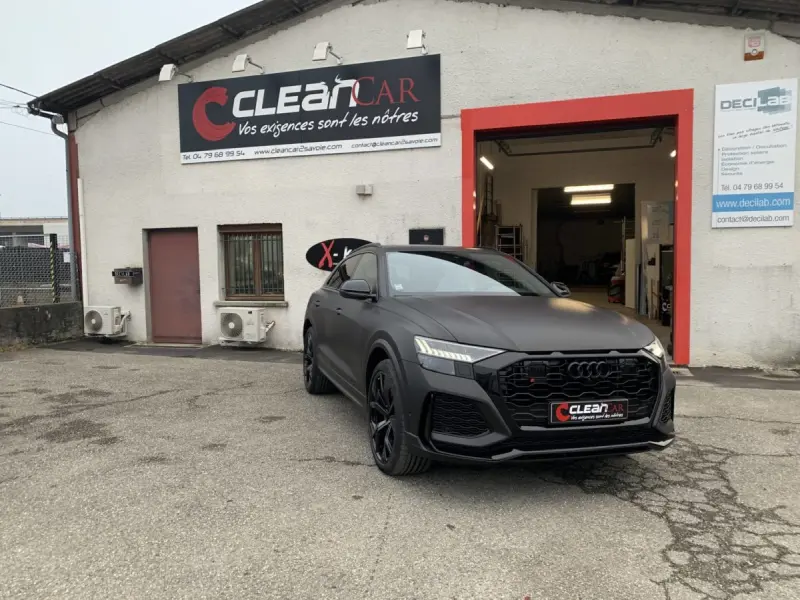 covering-audi-rsq8-noir-mat-4-scaled-e1637858247693