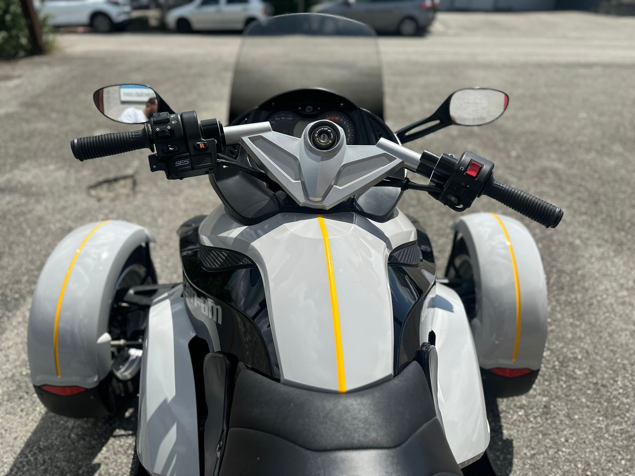 covering total moto Can-am Spyder 3 roues