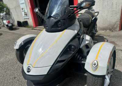 covering total moto Can-am Spyder 3 roues (1)